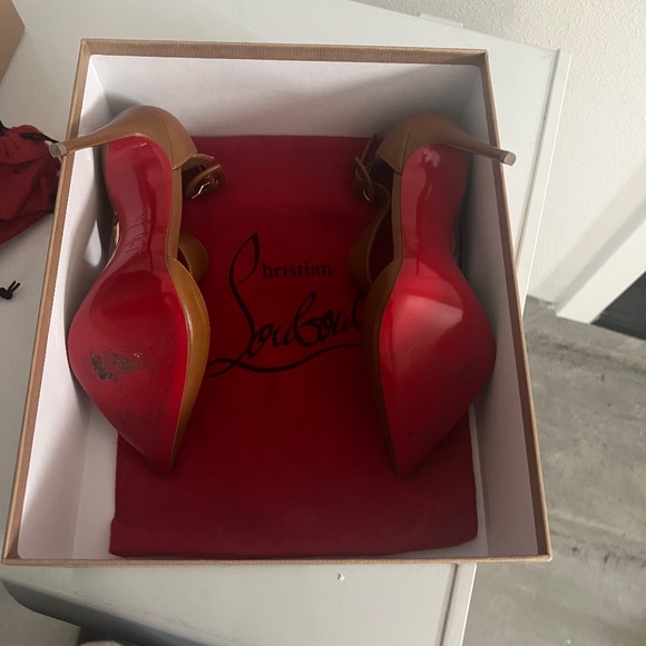 CHRISTIAN LOUBOUTIN Shiny Nappa Sharpeta 100 Pumps - Picture 3 of 5